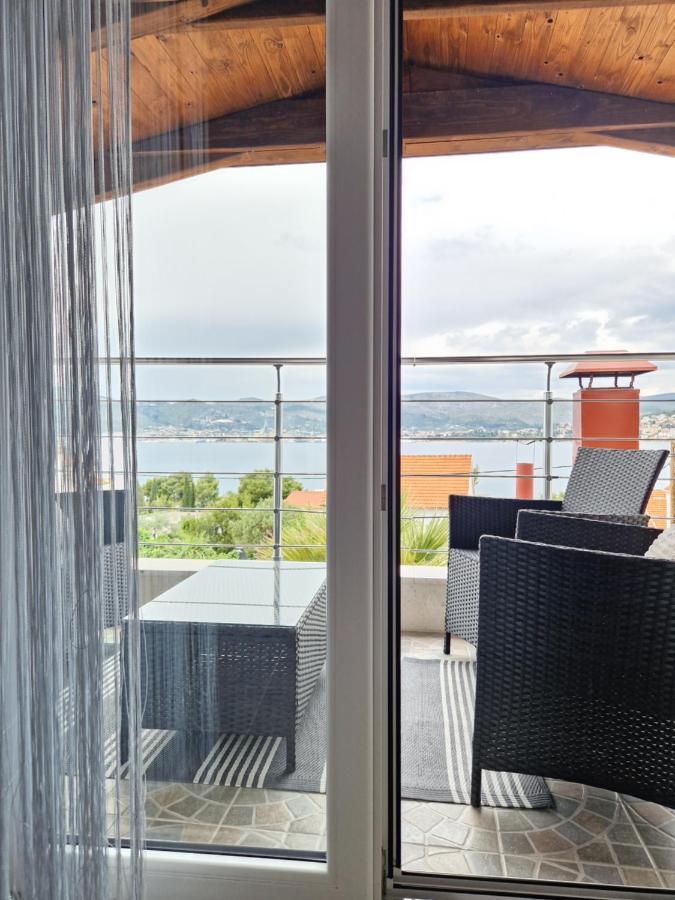Luxury Apartments Silva With Sea View Okrug Gornji Exterior photo